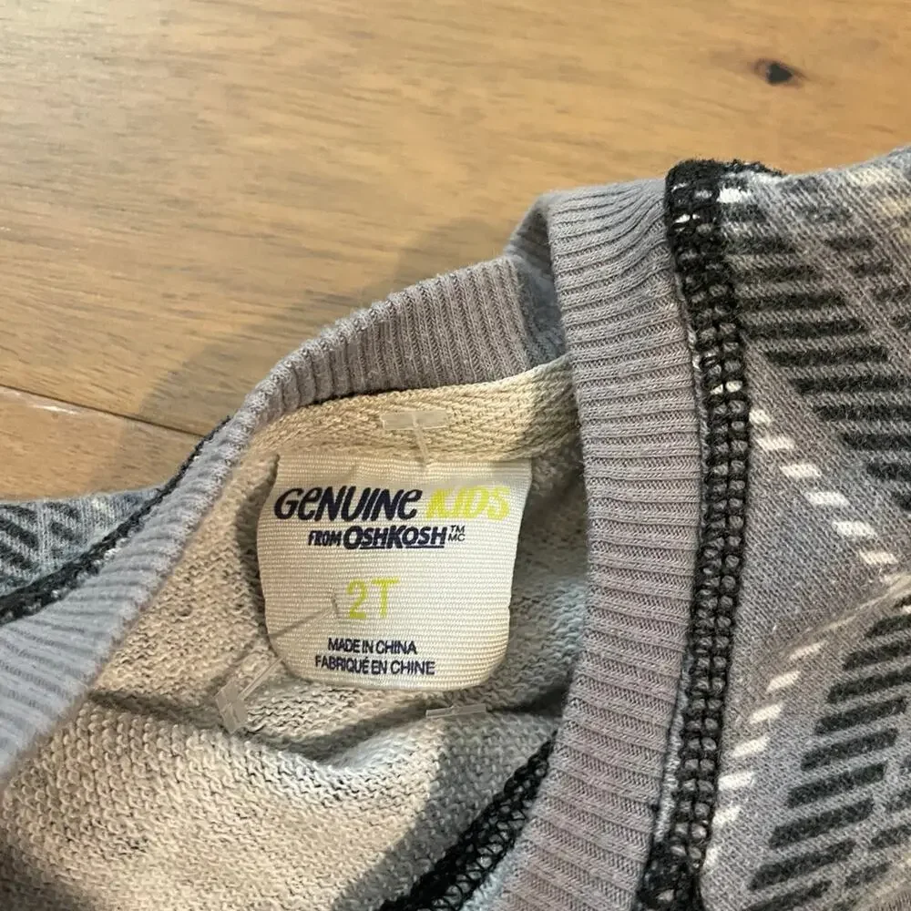 OshKosh sweatshirt size 2T